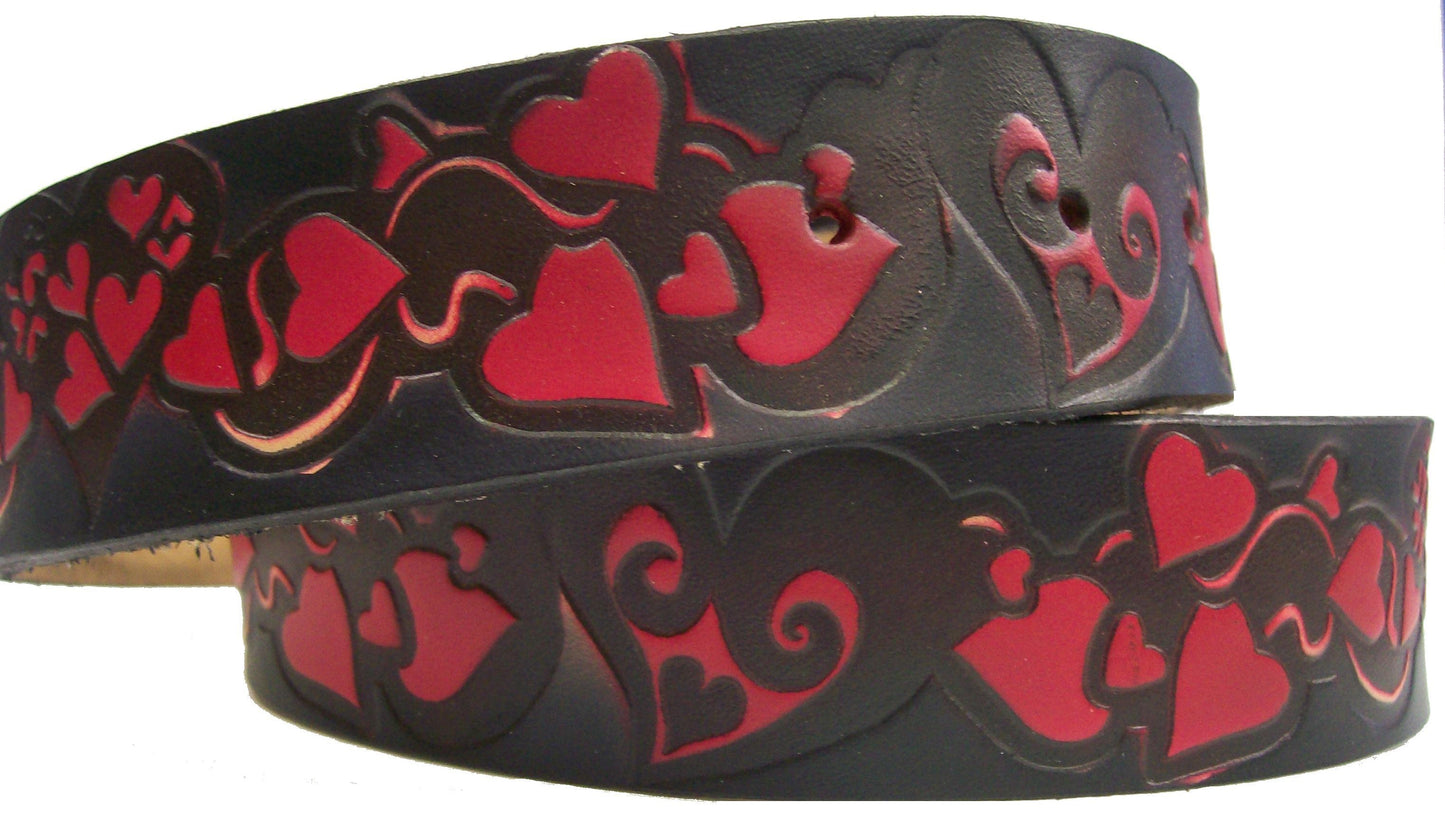 Hearts painted scene embossed leather belt